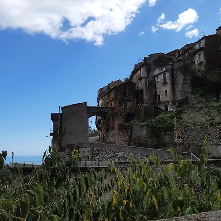 Stillachiara Бадолато-Стационе