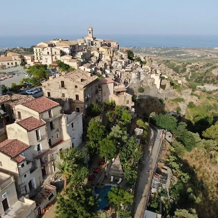 Stillachiara Couette-café 4*