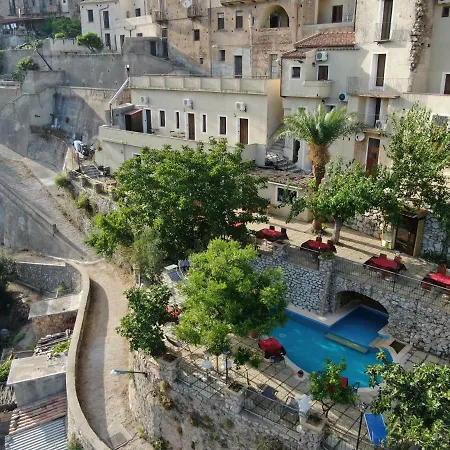 Stillachiara Couette-café 4*